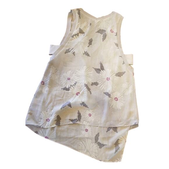 SLEEVELESS V-NECK FLORAL TOP GRAY PURPLE SILKY TOP CUT OUT SMALL TROUVE - Picture 9 of 9